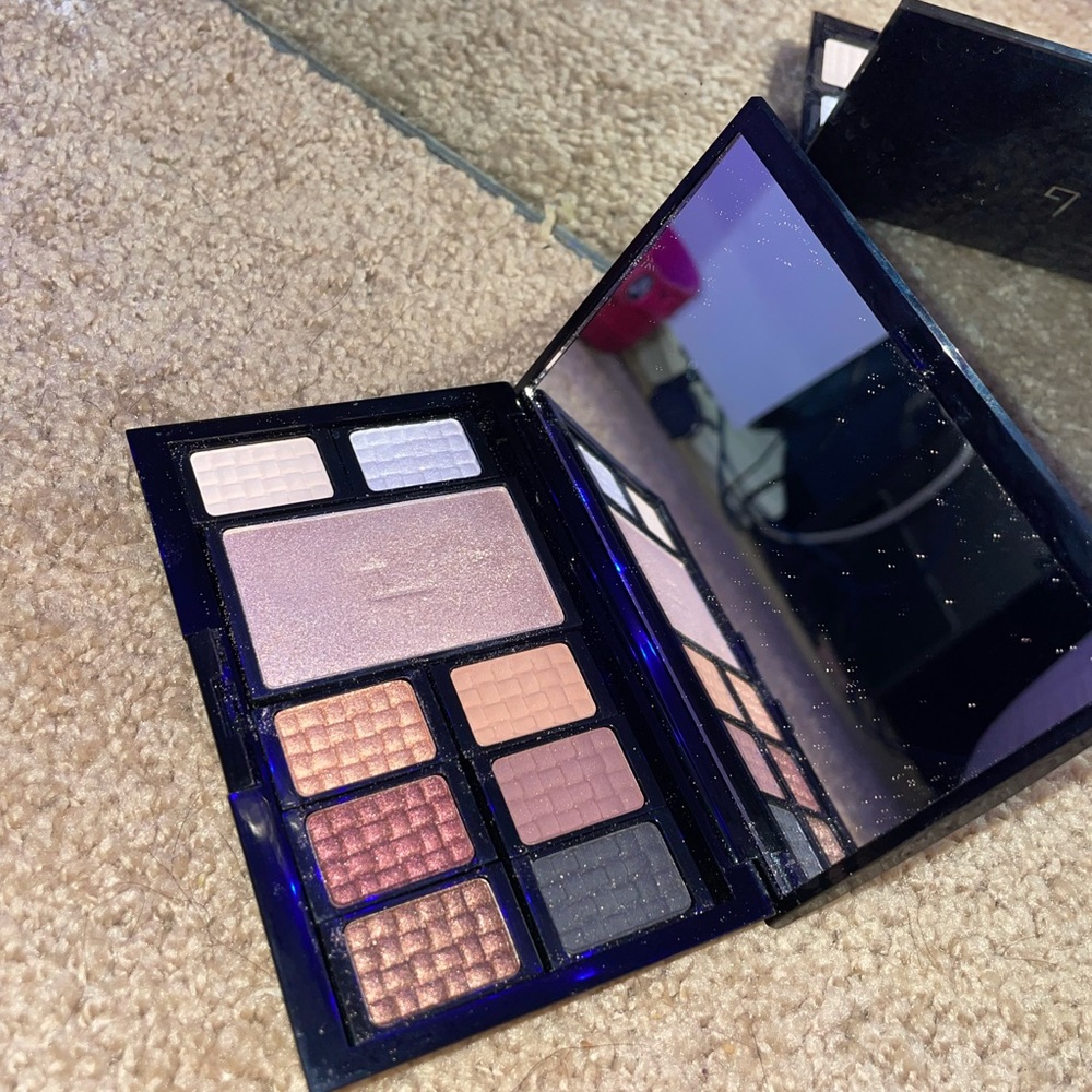Freematic Limited Edition Smokey Pro Palette